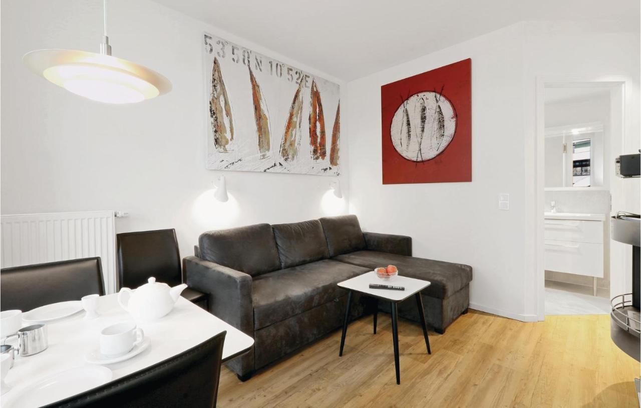 1 Bedroom Gorgeous Apartment In Luebeck Travemuende Extérieur photo
